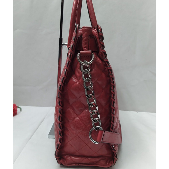 Michael Kors Hippie Grommet Hamilton Red Quilted Leather Large Tote Bag - Picture 4 of 16